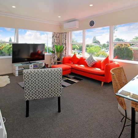 Sweet Home Auckland Luaran gambar