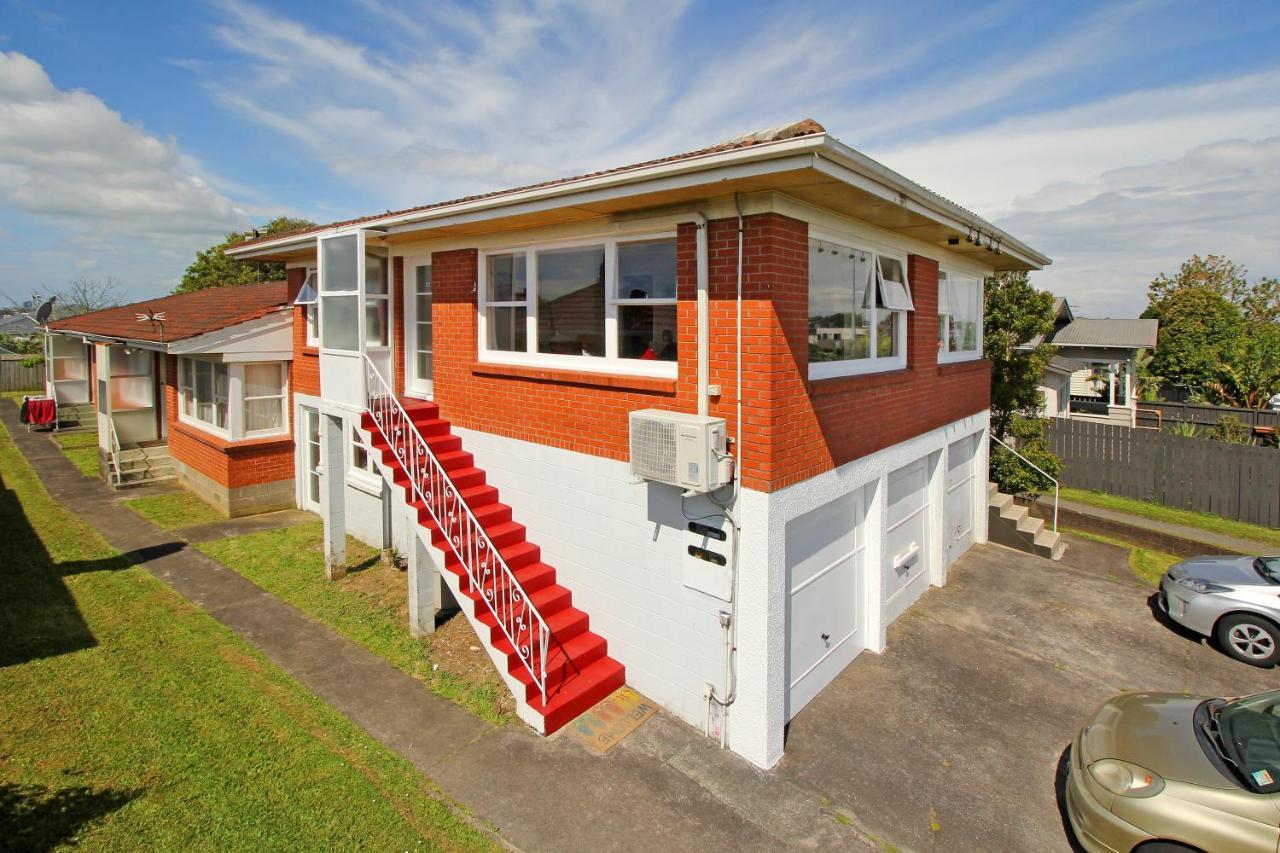 Sweet Home Auckland Luaran gambar